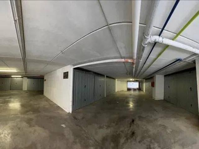 Box / Garage in vendita a Monteroni di Lecce LE