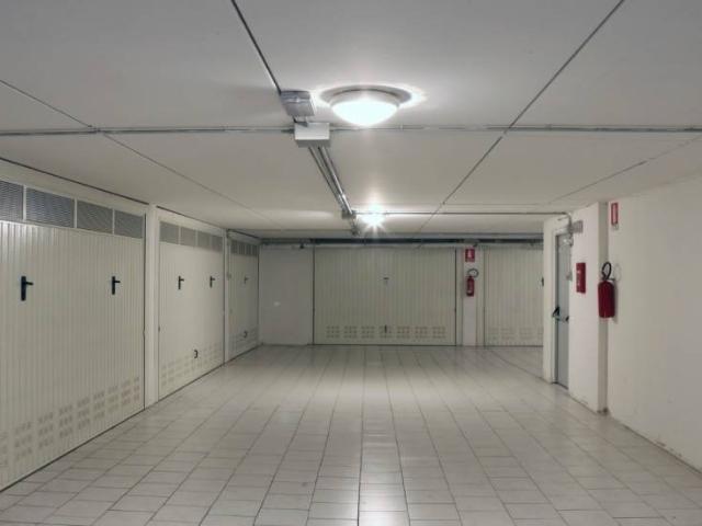 Box / Garage in vendita a Monza MB