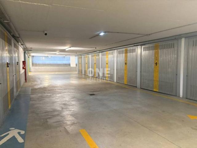 Box / Garage in vendita a Monza MB