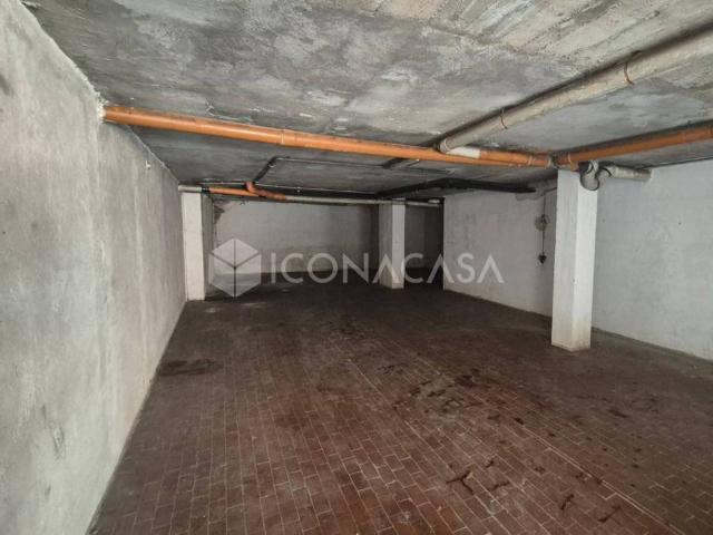 Box / Garage in vendita a Monza MB