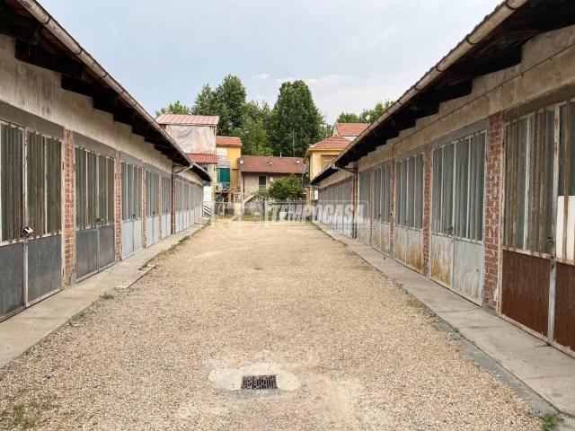 Box / Garage in vendita a Moncalieri TO