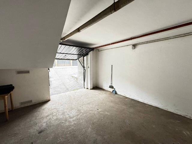 Box / Garage in vendita a Moncalieri TO