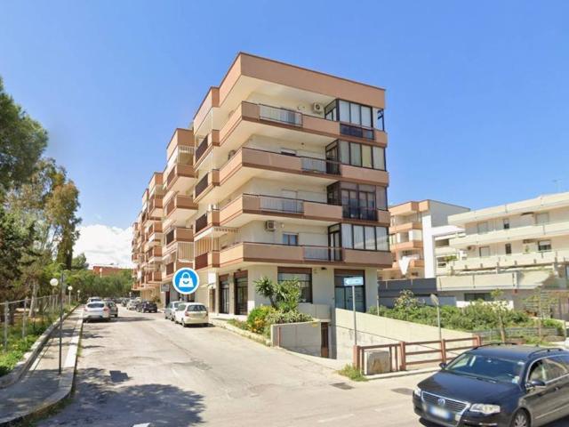 Box / Garage in vendita a Monopoli BA