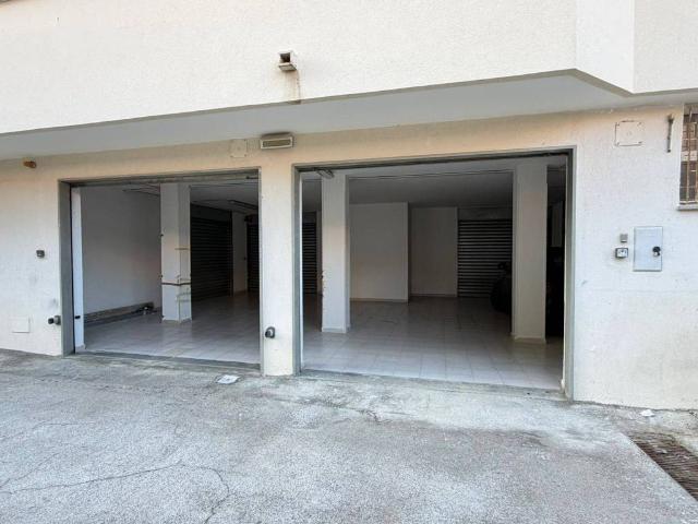 Box / Garage in vendita a Monopoli BA