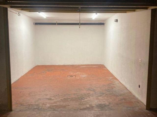 Box / Garage in vendita a Modena MO