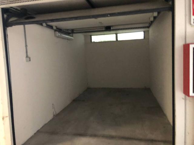 Box / Garage in vendita a Modena MO