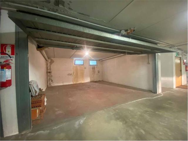 Box / Garage in vendita a Modena MO