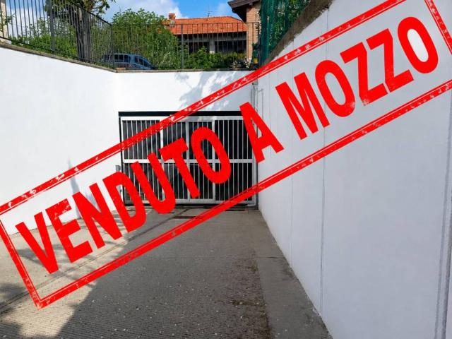 Box / Garage in vendita a Mozzo BG