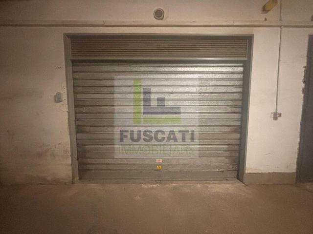 Box / Garage in vendita a Mugnano di Napoli NA