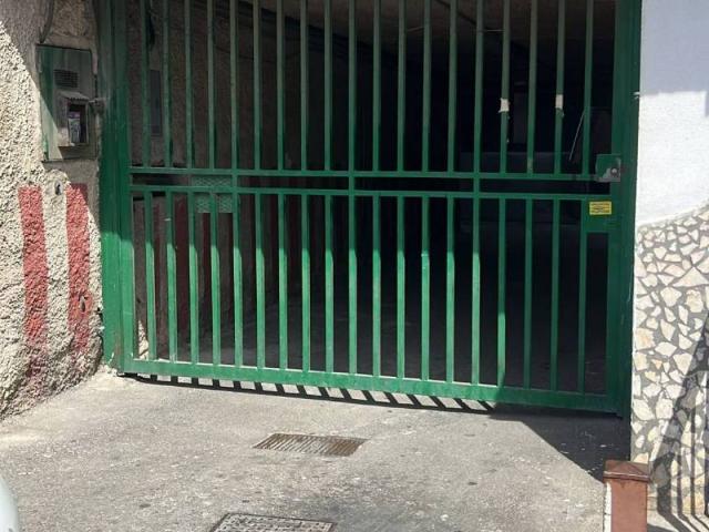 Box / Garage in vendita a Napoli NA