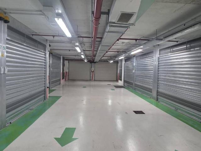 Box / Garage in vendita a Napoli NA