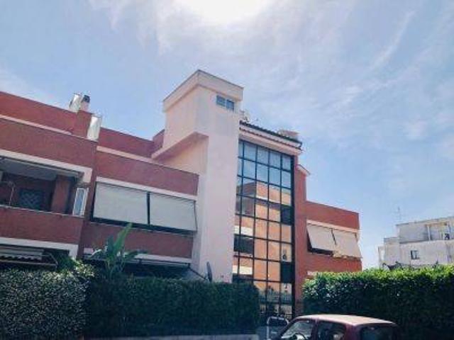 Box / Garage in vendita a Nettuno RM