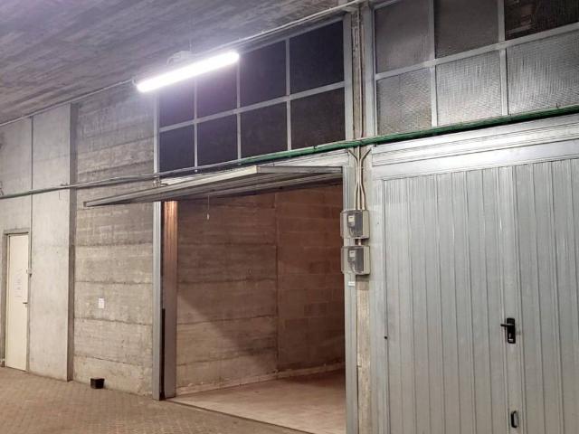 Box / Garage in vendita a Nichelino TO