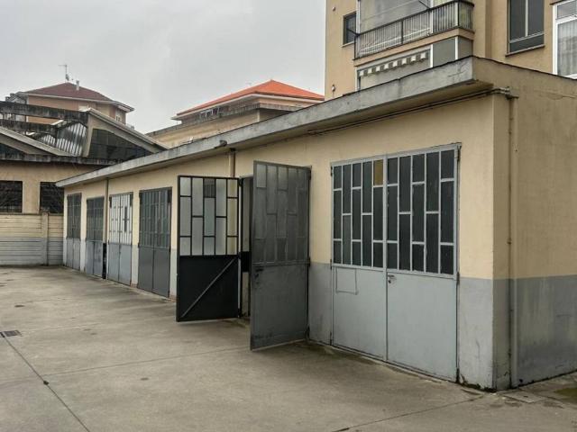 Box / Garage in vendita a Nichelino TO