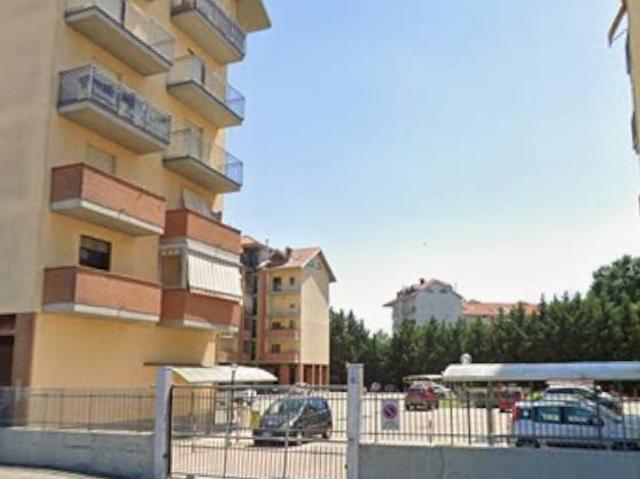 Box / Garage in vendita a Nichelino TO