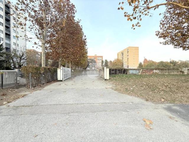 Box / Garage in vendita a Nichelino TO