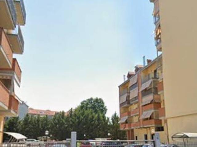 Box / Garage in vendita a Nichelino TO