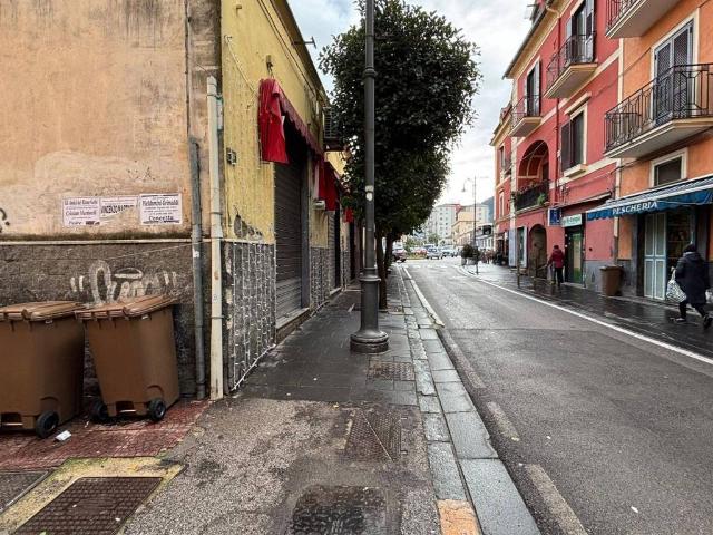 Box / Garage in vendita a Nocera Inferiore SA