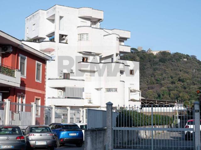 Box / Garage in vendita a Nocera Inferiore SA