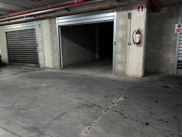 Box / Garage in vendita a Nocera Superiore SA
