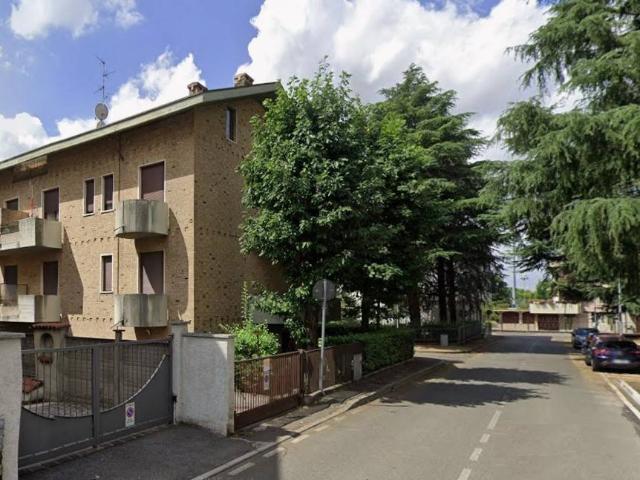 Box / Garage in vendita a Nova Milanese MB