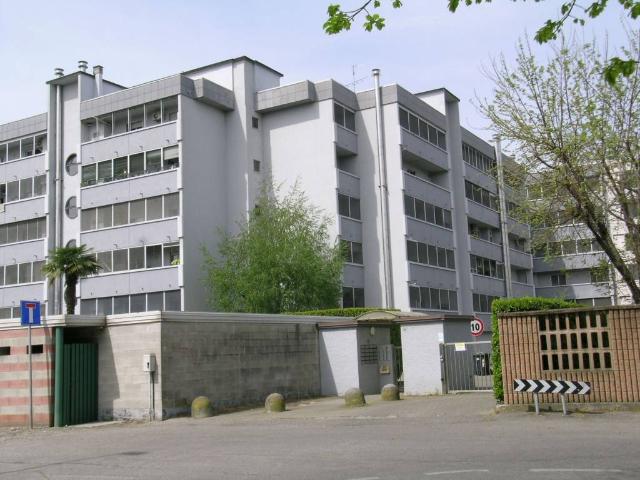 Box / Garage in vendita a Novara NO