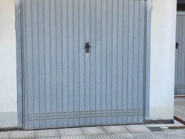 Box / Garage in vendita a Novara NO