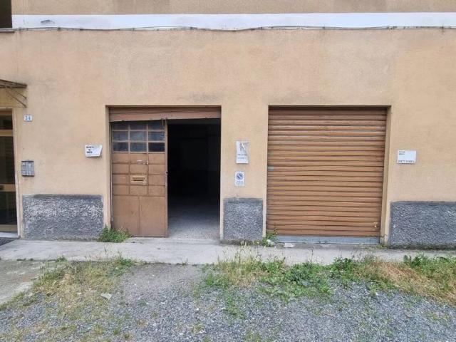 Box / Garage in vendita a Novi Ligure AL
