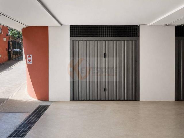 Box / Garage in vendita a Olbia OT