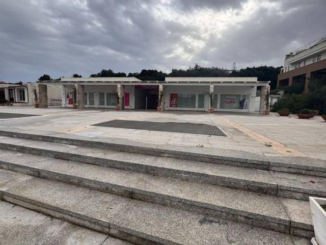 Box / Garage in vendita a Olbia SS