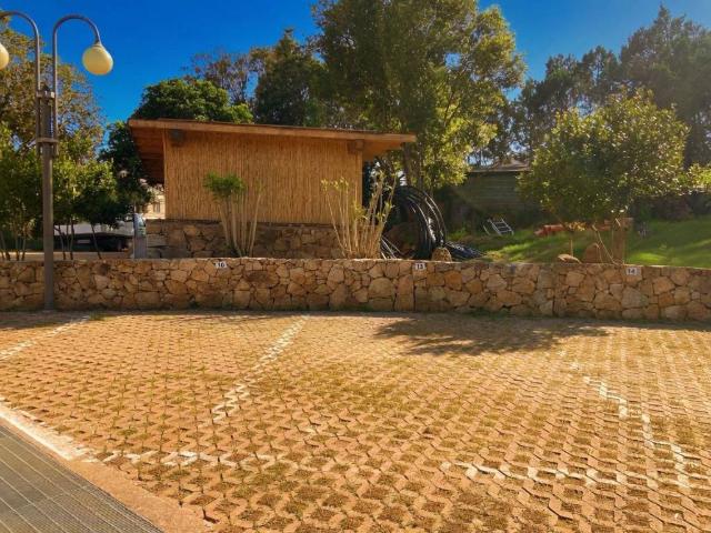 Box / Garage in vendita a Olbia OT