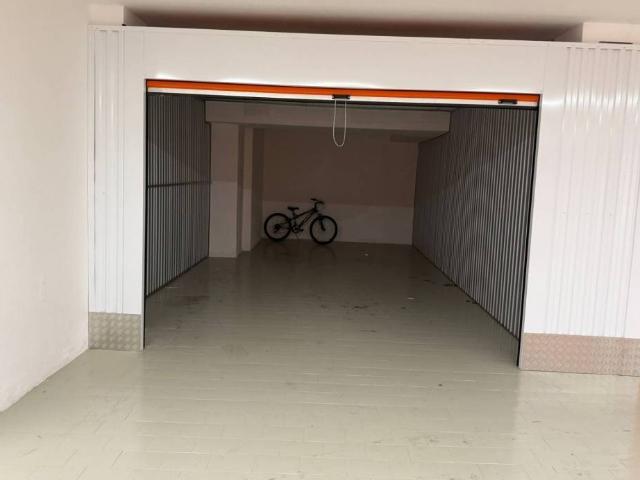 Box / Garage in vendita a Olbia SS