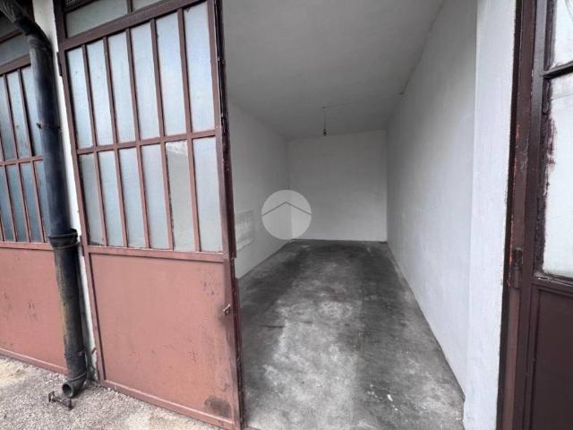Box / Garage in vendita a Orbassano TO