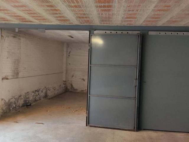 Box / Garage in vendita a Ozzano dell'Emilia BO