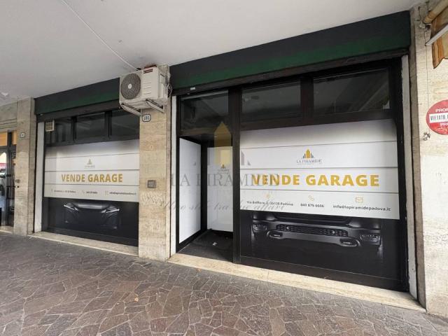 Box / Garage in vendita a Padova PD