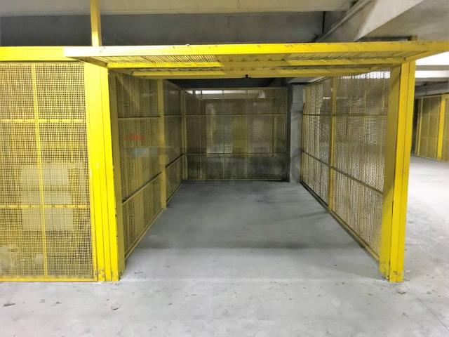Box / Garage in vendita a Parma PR
