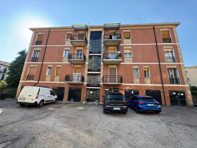 Box / Garage in vendita a Pavia PV