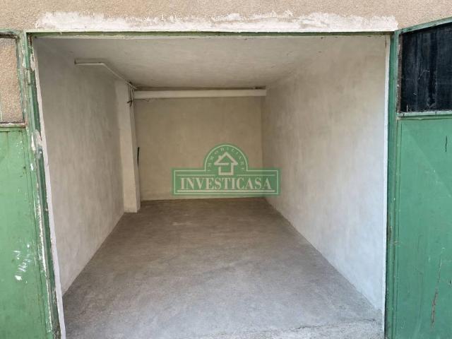 Box / Garage in vendita a Pavia PV