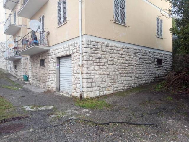 Box / Garage in vendita a Perugia PG
