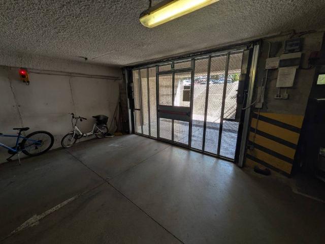 Box / Garage in vendita a Pesaro PU
