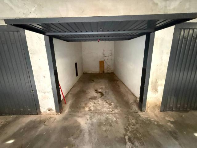 Box / Garage in vendita a Pinerolo TO