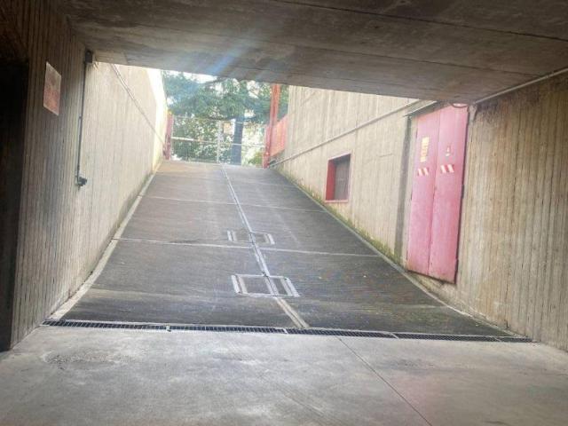 Box / Garage in vendita a Pioltello MI