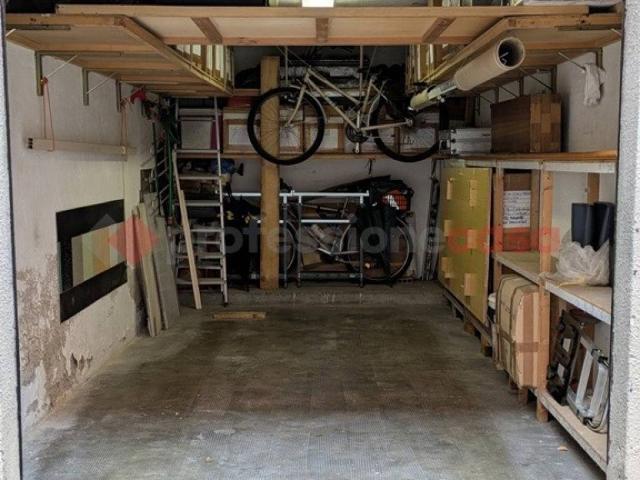 Box / Garage in vendita a Pioltello MI