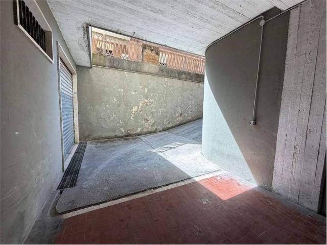 Box / Garage in vendita a Pomezia RM