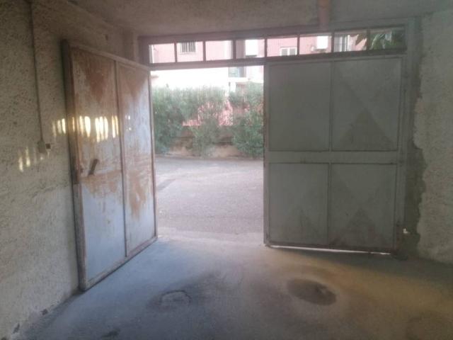 Box / Garage in vendita a Pozzuoli NA
