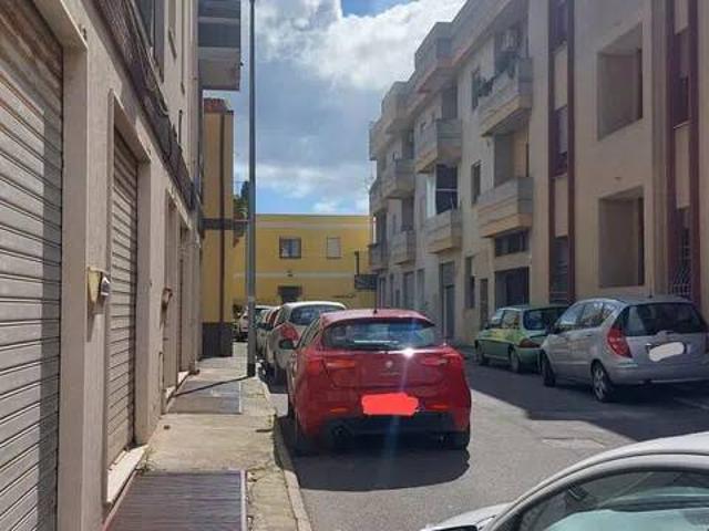 Box / Garage in vendita a Quartucciu CA
