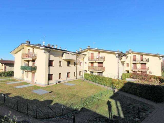 Box / Garage in vendita a Renate MB