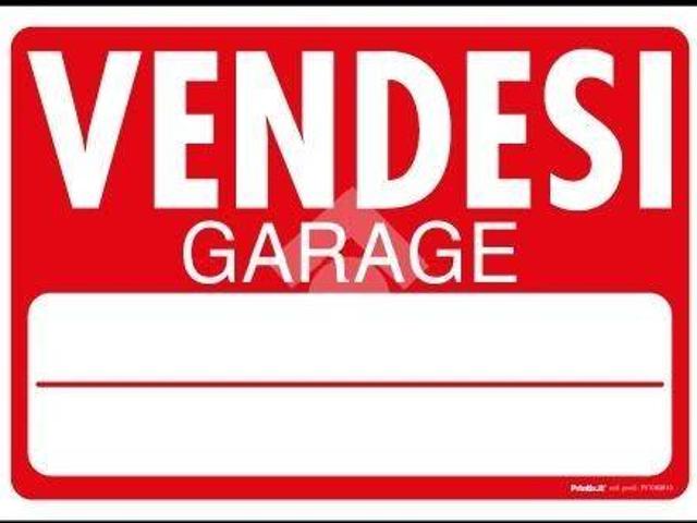 Box / Garage in vendita a Reggio Emilia RE