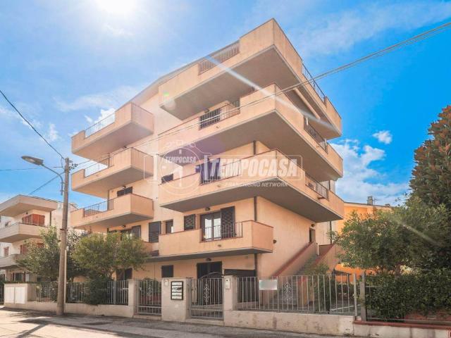 Box / Garage in vendita a Rimini RN
