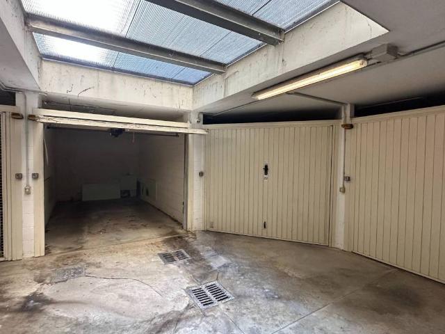 Box / Garage in vendita a Rimini RN